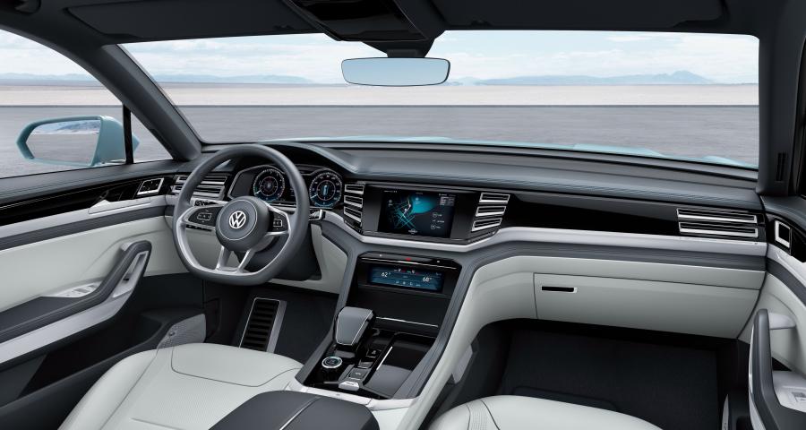  Volkswagen Cross Coupe GTE Concept 2015 года  (фото 7 из 14)